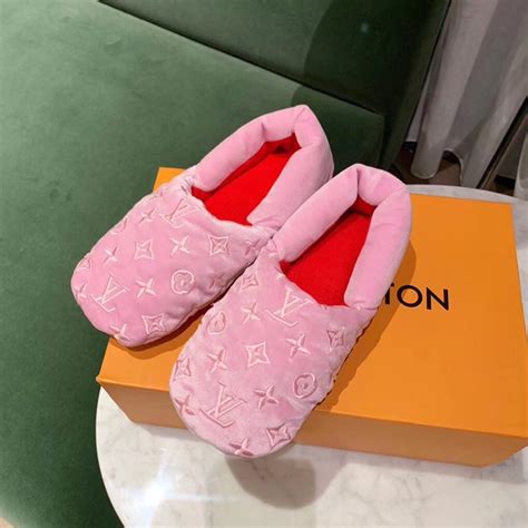 louis vuitton fluffy slippers|louis vuitton slippers sale.